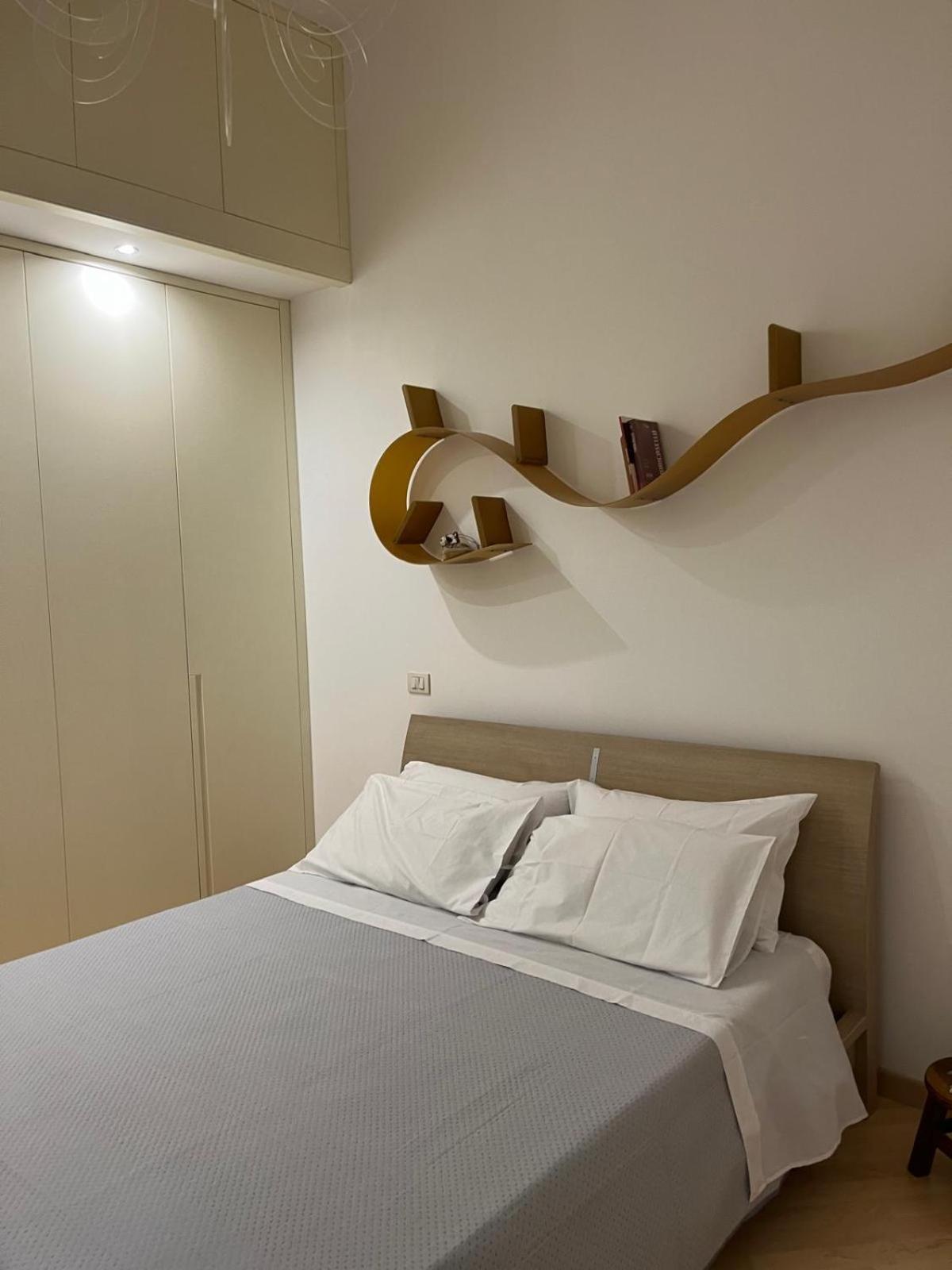 Napolina House - Chiaia Apartment
