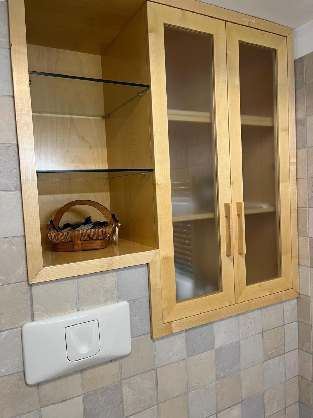 Apartment Napolina House - Chiaia Naples